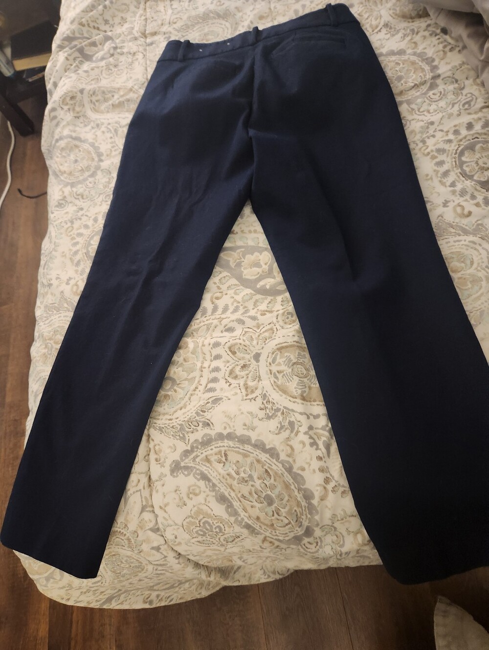 Ann Taylor Dark Navy Cropped Dress Pants
